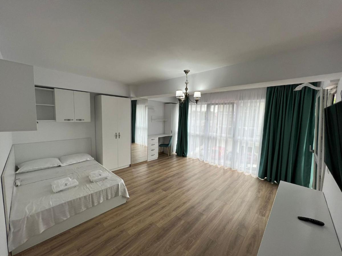 Cozy Deluxe In Centre Of Historical Iasi